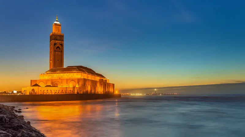 travel from the USA to Morocco